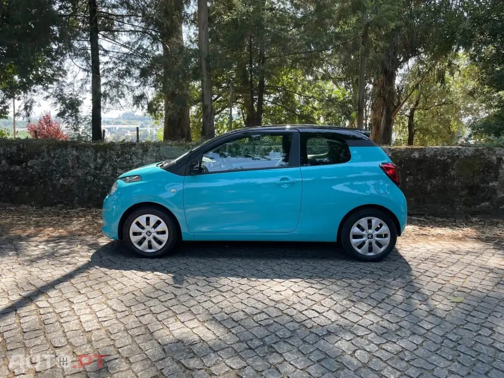 Citroen C1 1.2 VTi Shine