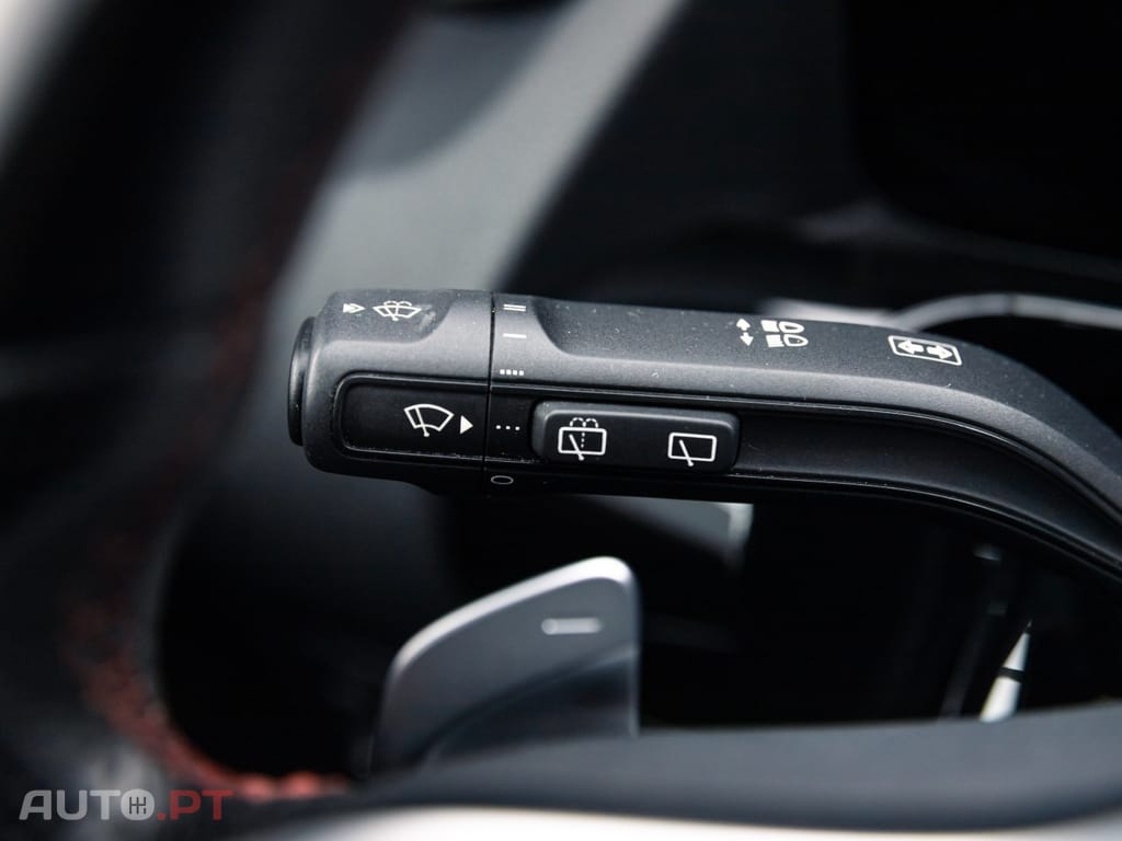 Mercedes-Benz GLA 250 e 8G-DCT AMG Line