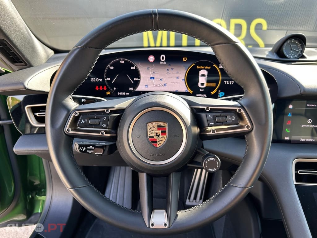 Porsche Taycan 4S