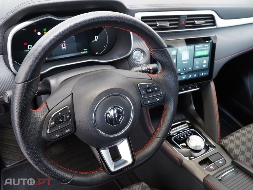 MG ZS EV Standard Range Comfort I.V.A DEDUTIVEL