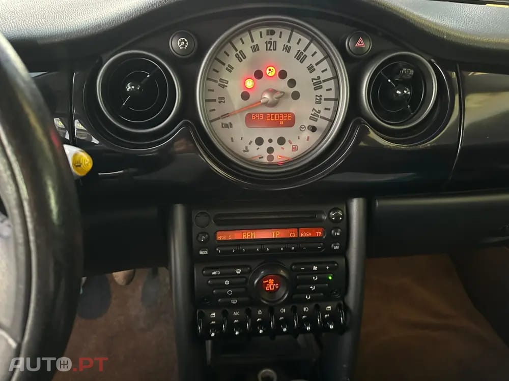 MINI Cooper One D