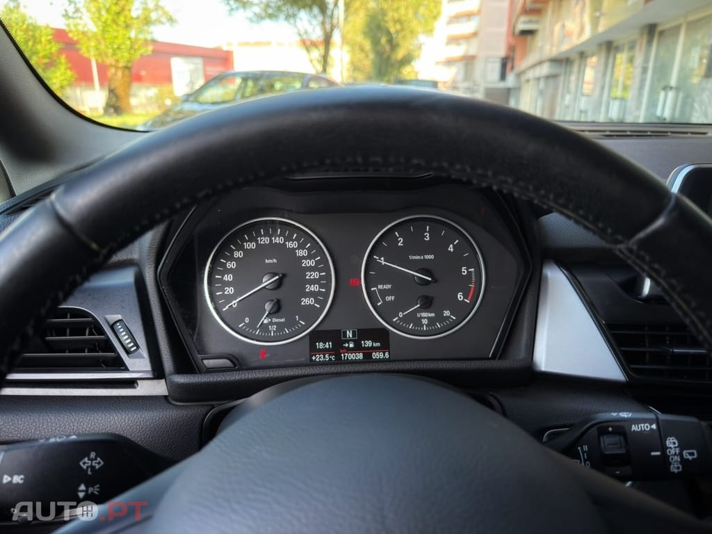 BMW 216 d 7L Advantage