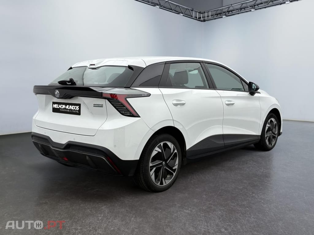 MG MG4 51 kWh Standard