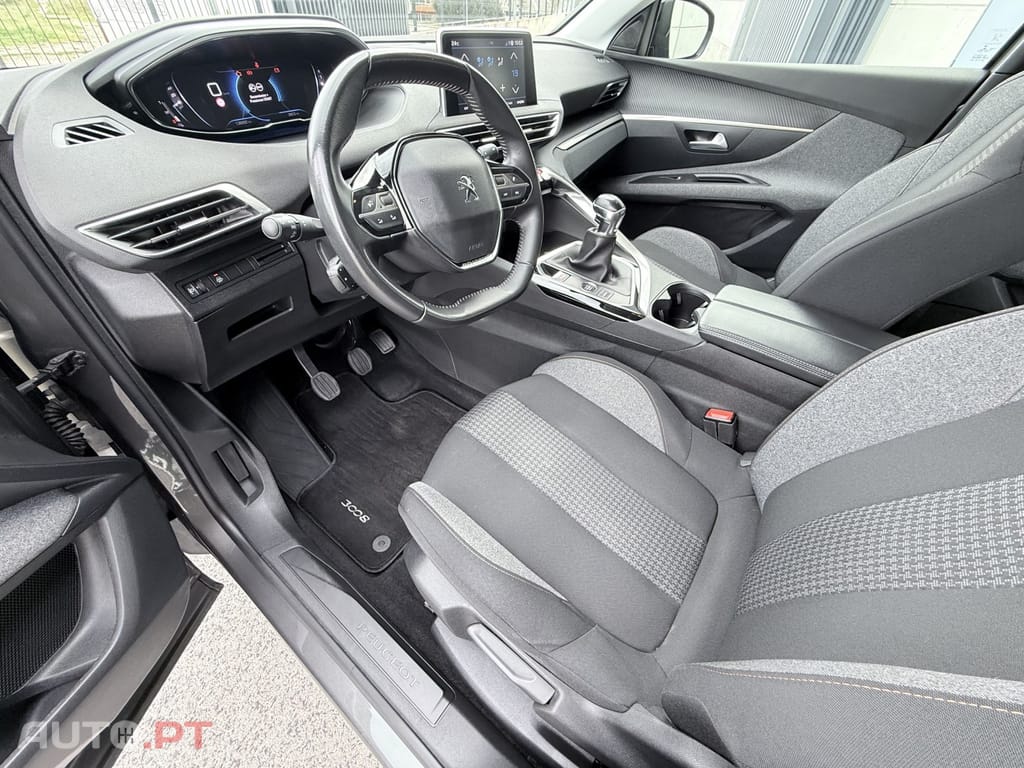 Peugeot 3008 1.5 BlueHDi Active Pack