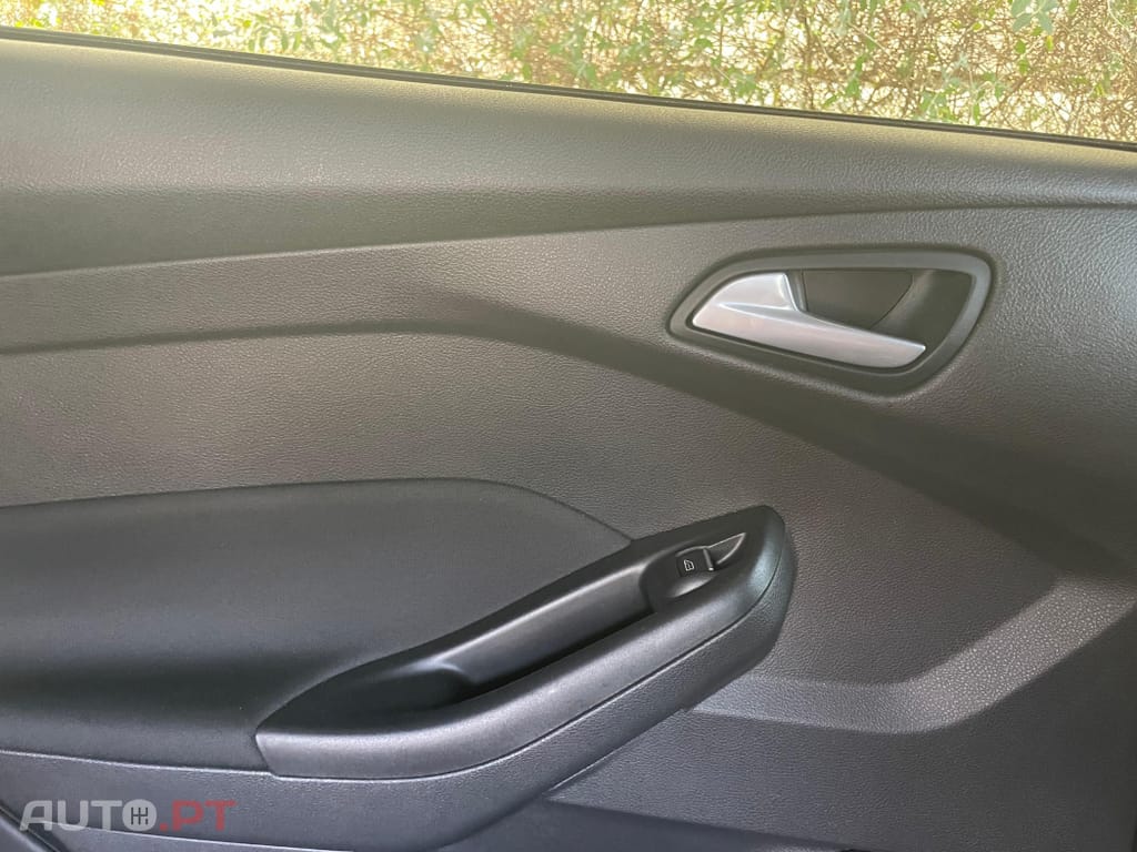Ford Focus 1.5 TDCi EcoBlue ST-Line