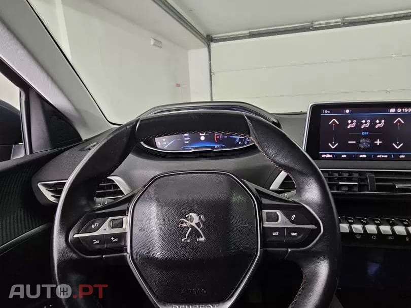 Peugeot 5008 1.6 BlueHDi Active