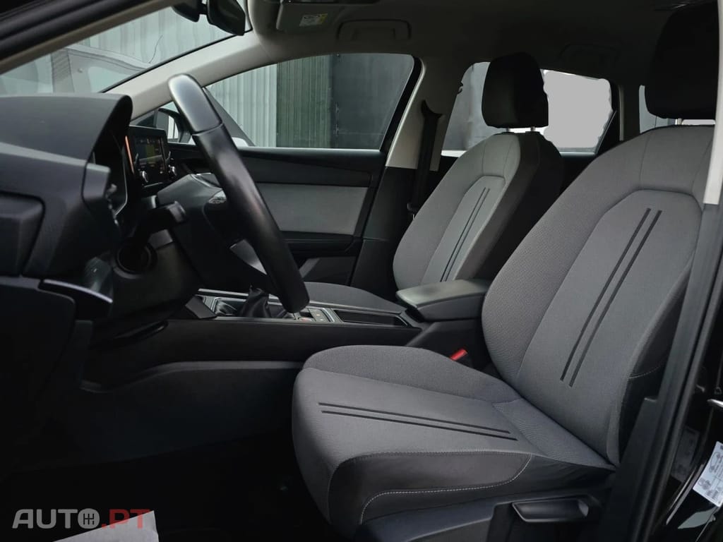 Seat Leon 2.0 TDI SPORTSTOURER STYLE