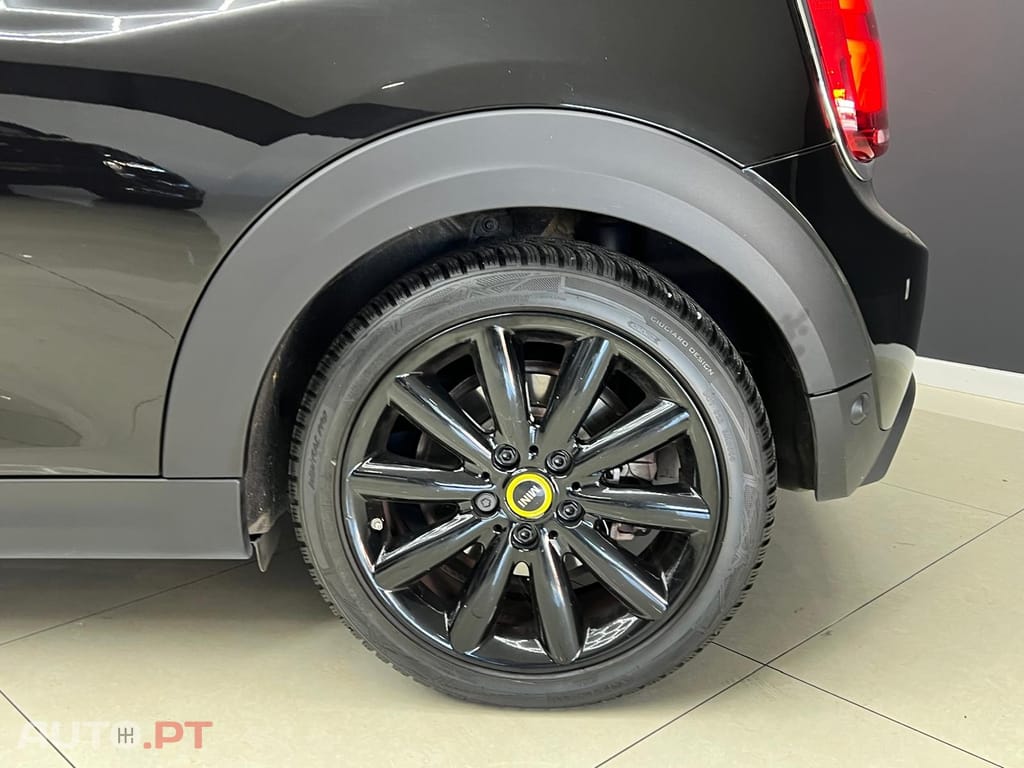 MINI Cooper SE