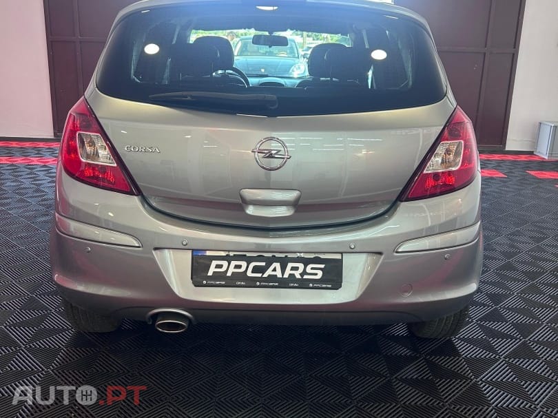 Opel Corsa 1.2 Connect Easytronic