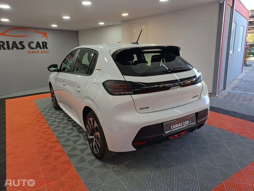 Peugeot 208 1.2 Hybrid Allure e-DCS6