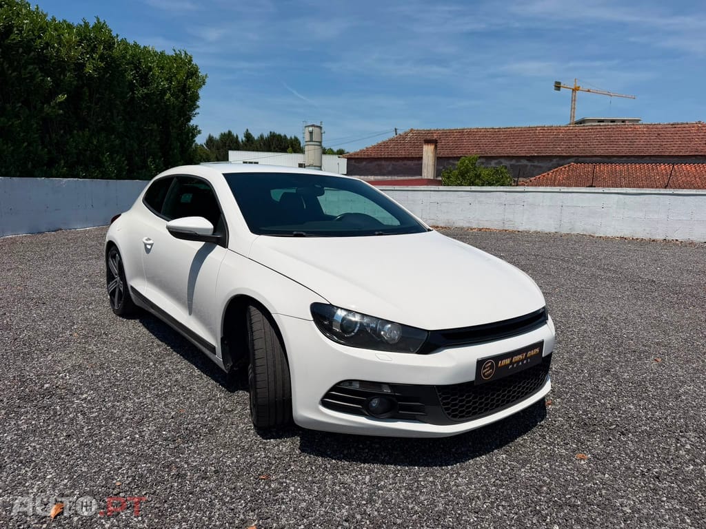 Volkswagen Scirocco 2.0 TDi Sport DSG