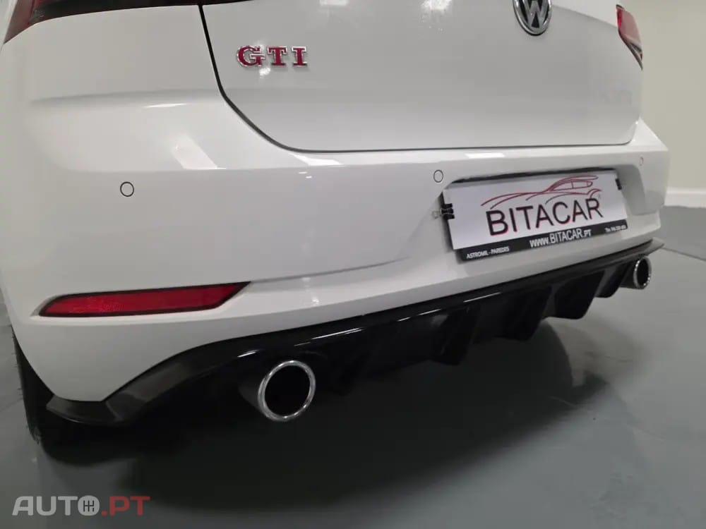 Volkswagen Golf 2.0 TSI GTI DSG Performance