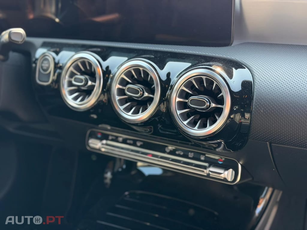 Mercedes-Benz CLA 250 e Shooting Brake AMG Line