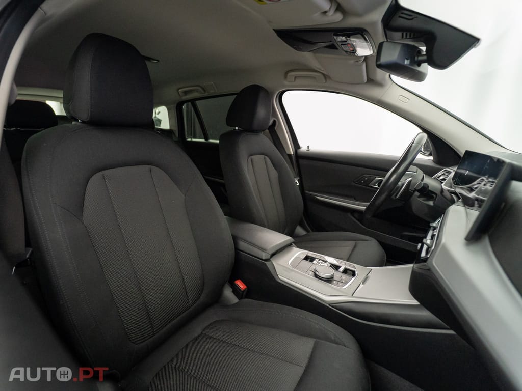 BMW 320 e Auto