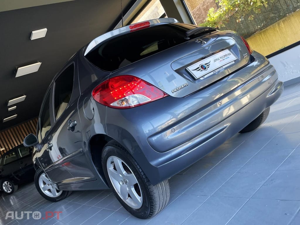 Peugeot 207 1.4 HDi SE Sportium