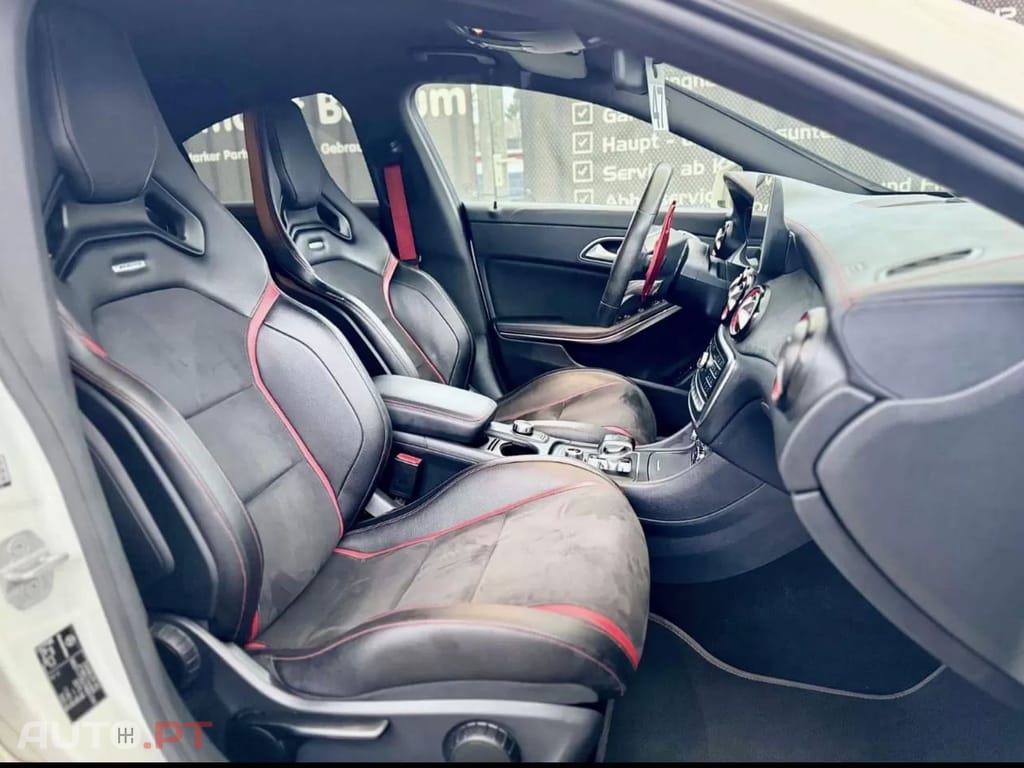 Mercedes-Benz CLA 45 AMG 4Matic 7G-DCT