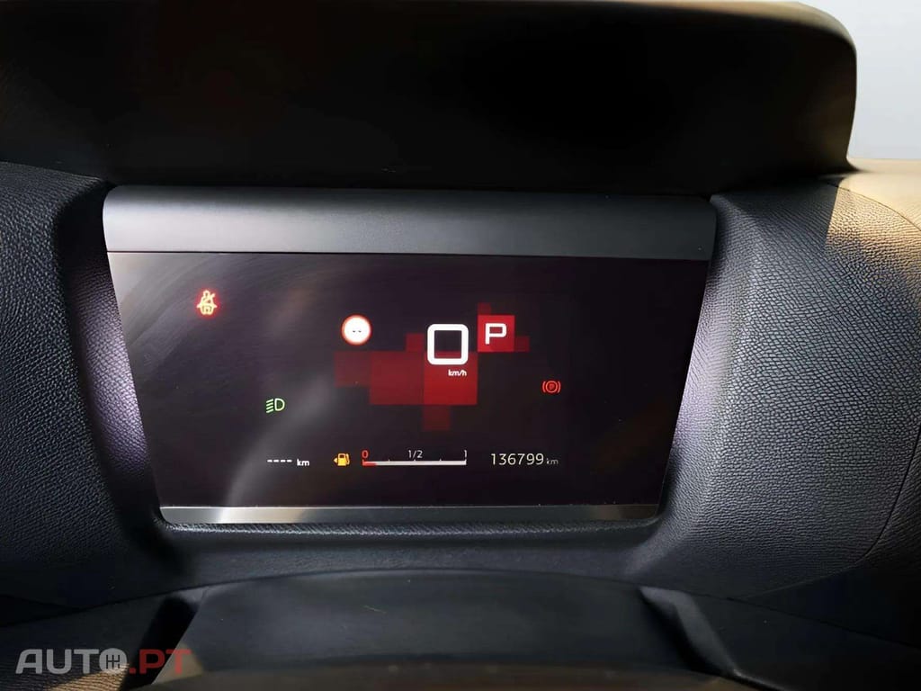 Citroen C4 1.2i Feel EAT8
