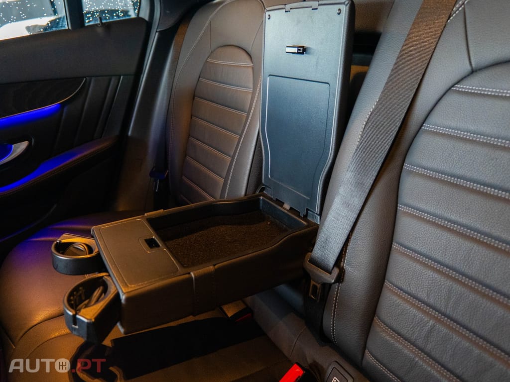 Mercedes-Benz GLC 300 4MATIC AMG LINE