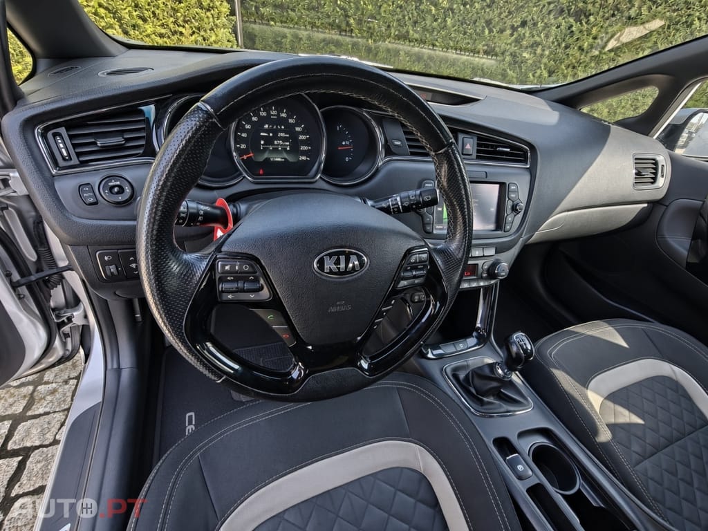 Kia Ceed SW 1.6 CRDi GT Line