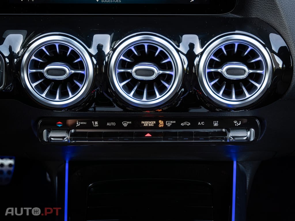 Mercedes-Benz GLA 250 e AMG Line