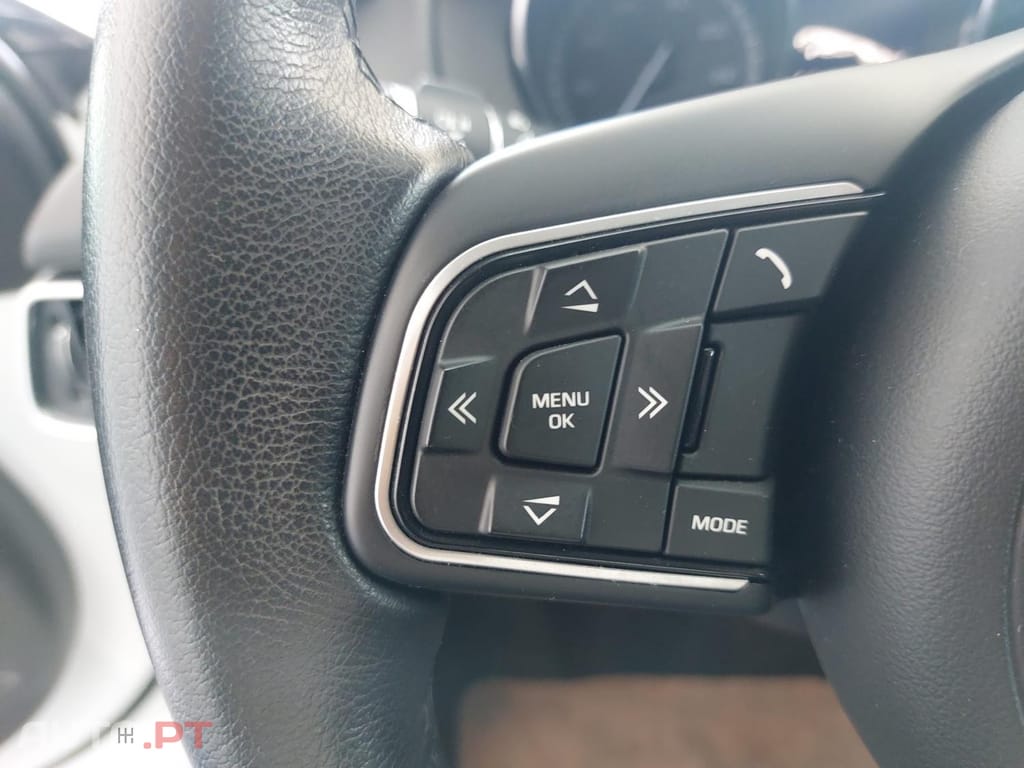 Jaguar XE 2.0 D Prestige
