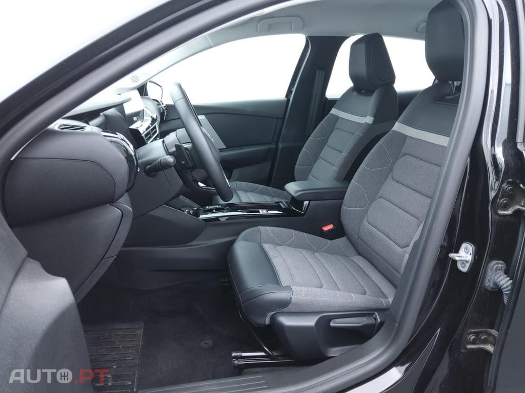 Citroen C4 1.2 PureTech Feel Pack EAT8