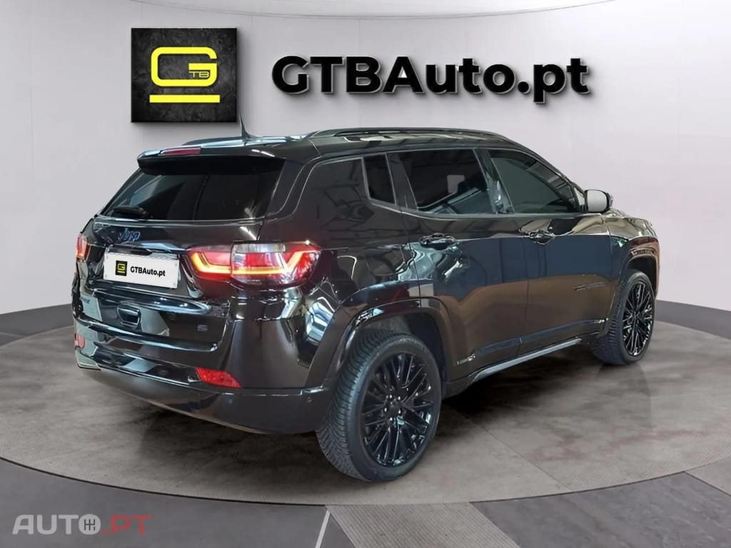 Jeep Compass 1.3 T4 4xe PLUG-IN HYBRID I.V.A DEDUTÍVEL 