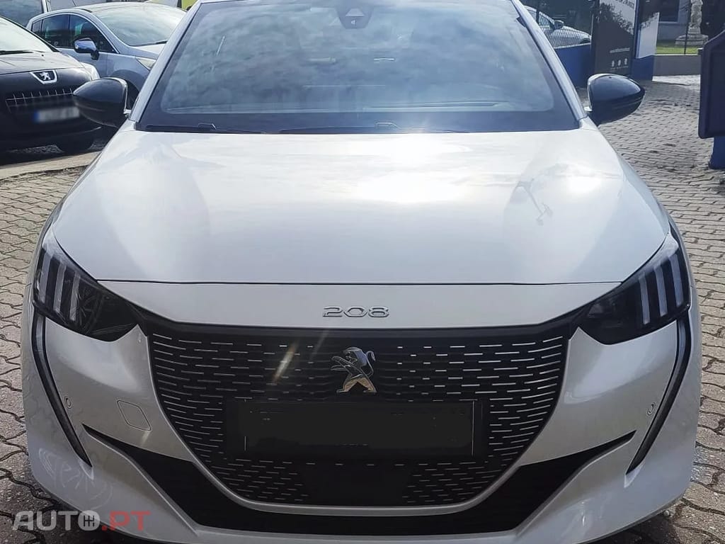 Peugeot 208 GT LINE