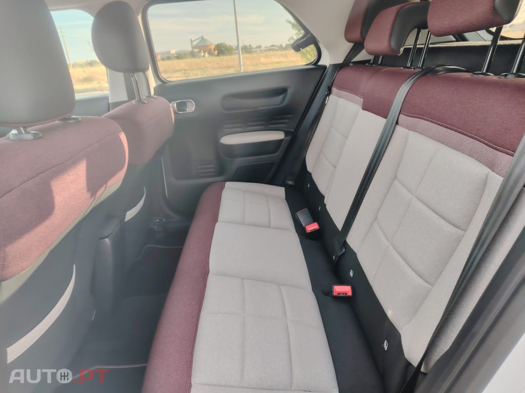 Citroen C4 Cactus SHINE 130 CV S&S 5P COM EXTRAS