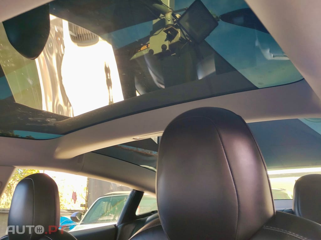 Tesla Model 3 Standard Range Plus RWD