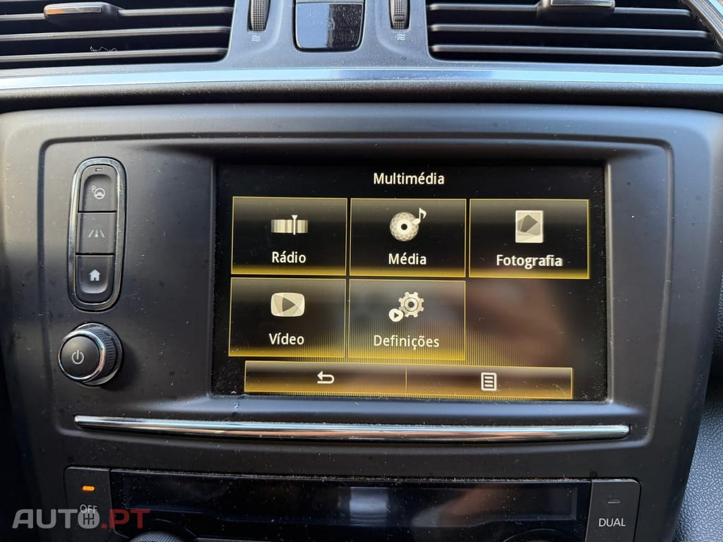 Renault Kadjar 1.2 TCe DCT Energy Black Edition