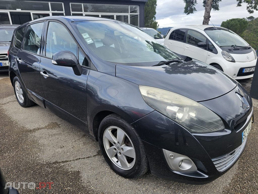 Renault Grand Scénic 1.5 dCi Dynamique S 7L