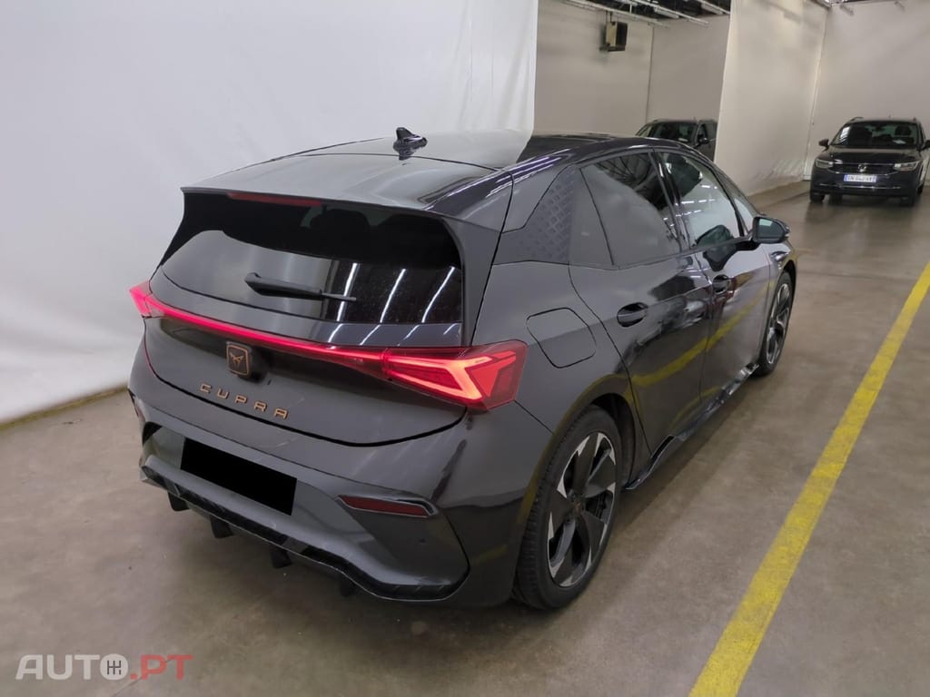 Cupra Born 77 kWh e-Boost Plus