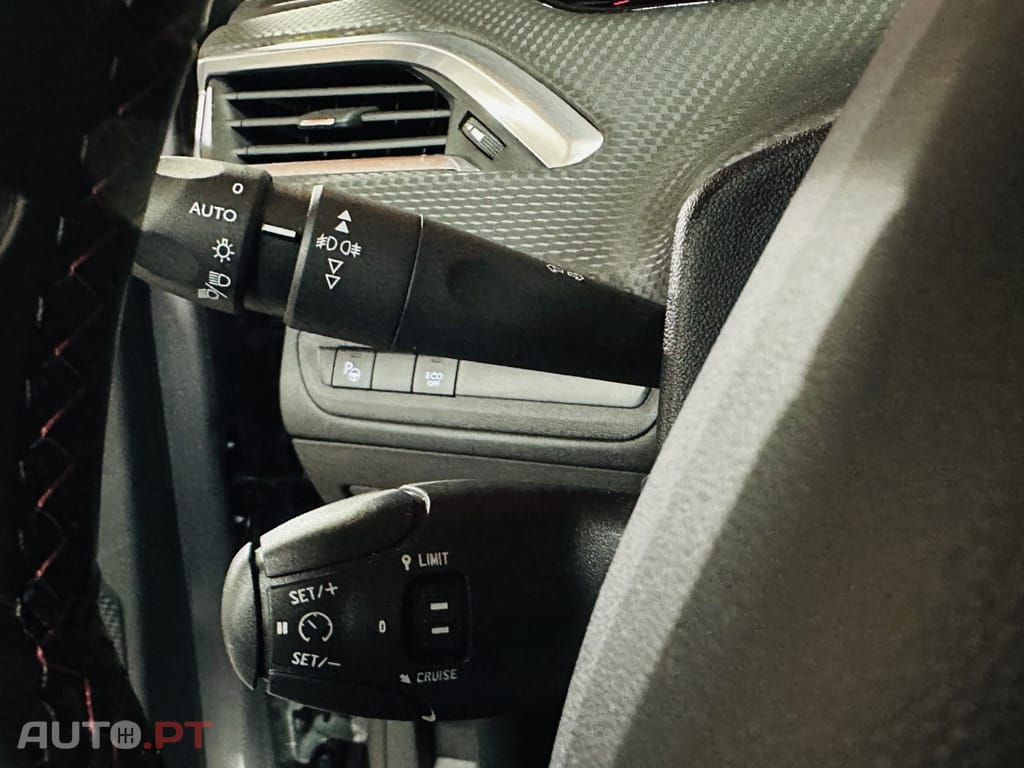 Peugeot 2008 1.2 PureTech GT Line EAT6