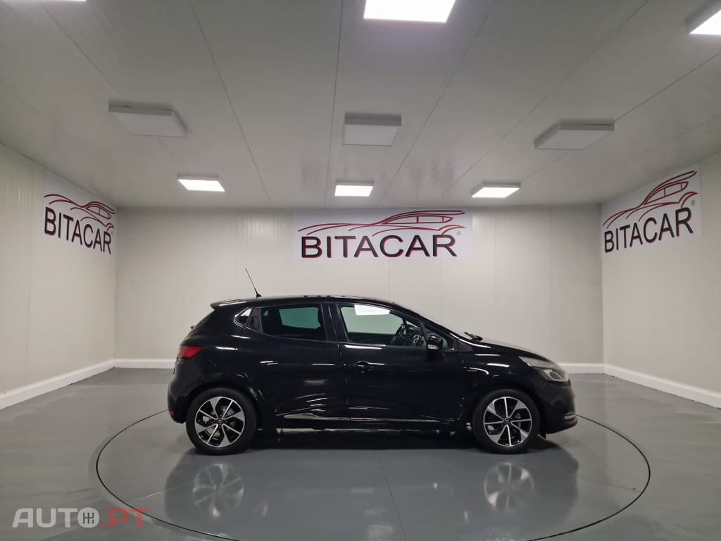 Renault Clio 0.9 TCE LIMITED GPS