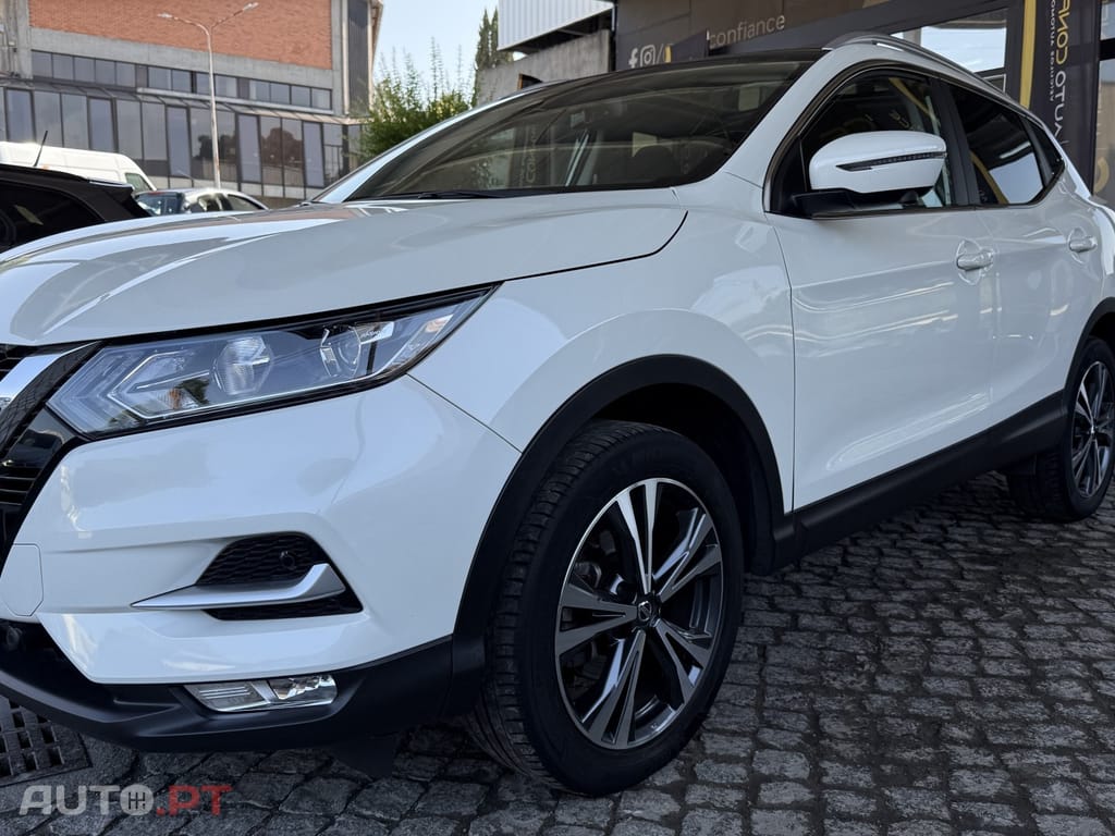 Nissan Qashqai 1.2 DIG-T N-Connecta