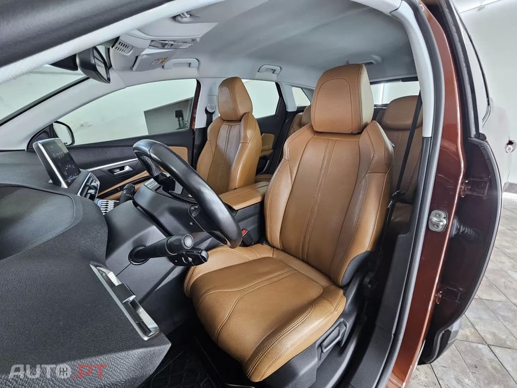 Peugeot 3008 1.6 BlueHDi Allure EAT6