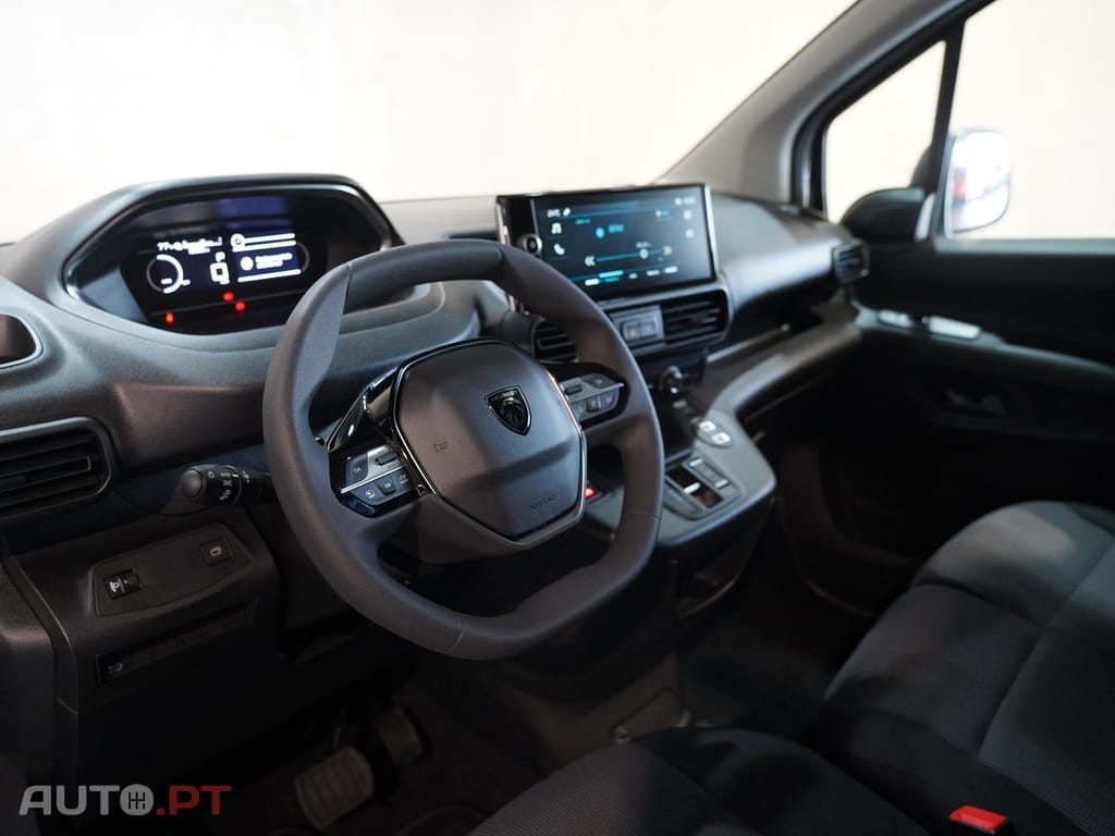 Peugeot E-Partner 50 kWh M Standard