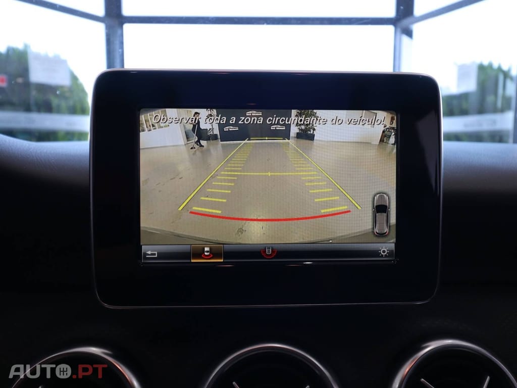 Mercedes-Benz A 180 CDI (BlueEFFICIENCY) Style