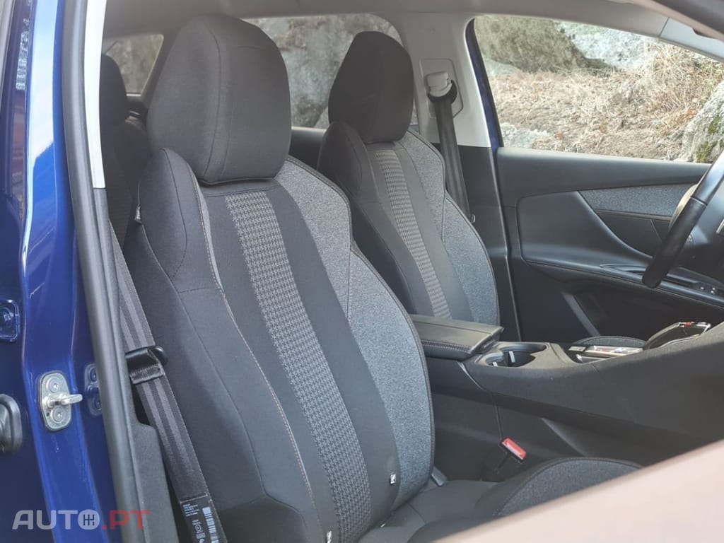 Peugeot 3008 1.6 BlueHDi Active