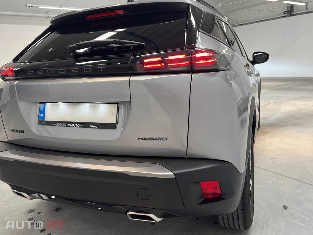 Peugeot 2008 1.2 Hybrid Allure e-DCS6