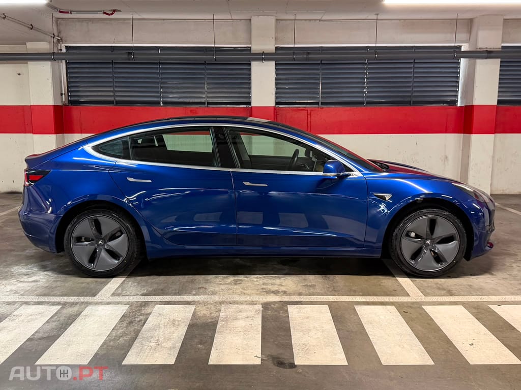 Tesla Model 3 Standard Range Plus RWD
