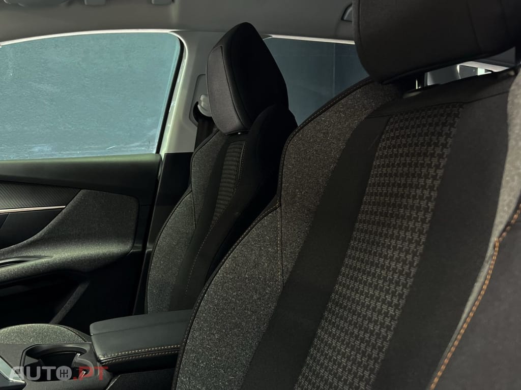 Peugeot 3008 BlueHDi 130 Stop & Start Active Pack