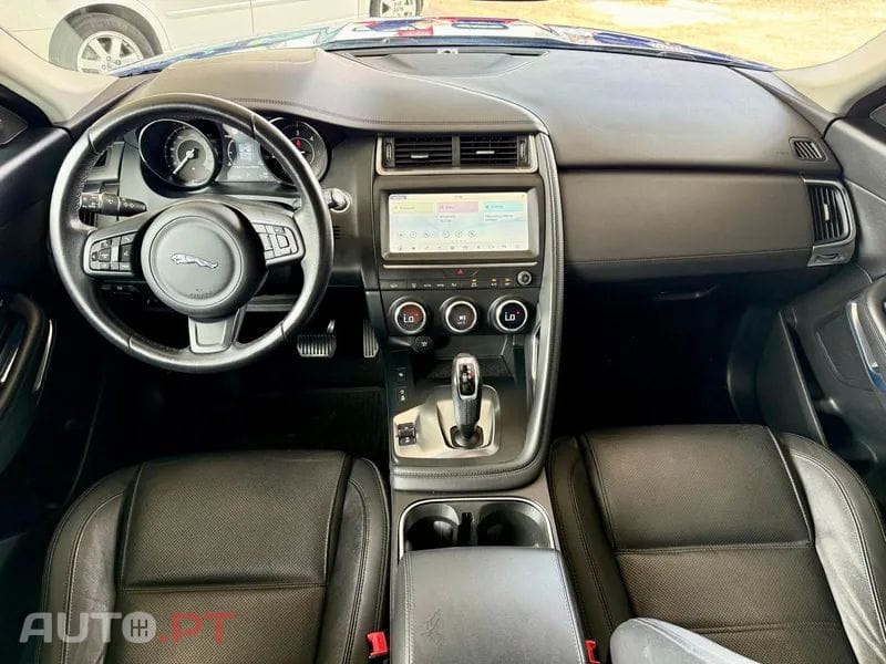 Jaguar E-Pace 2.0 i4D R-Dynamic S AWD Aut.