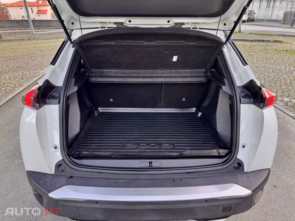 Peugeot 2008 1.2 PureTech GT Line