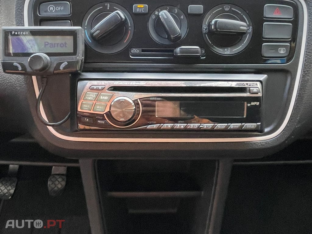 Volkswagen Up! UP! (BlueMotion ) BEATS