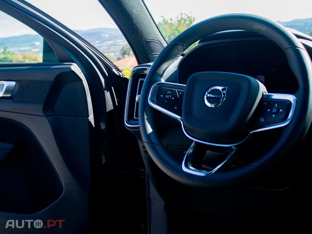 Volvo C40 Recharge Core