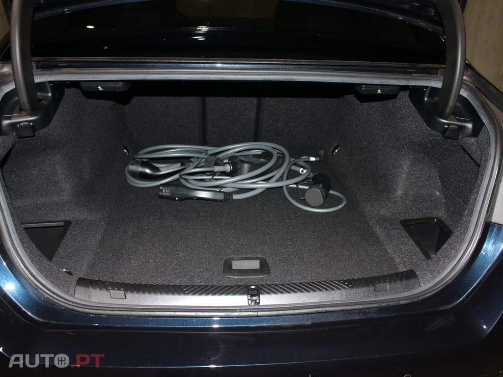 BMW i5 eDrive40 Pack Desportivo M Pro