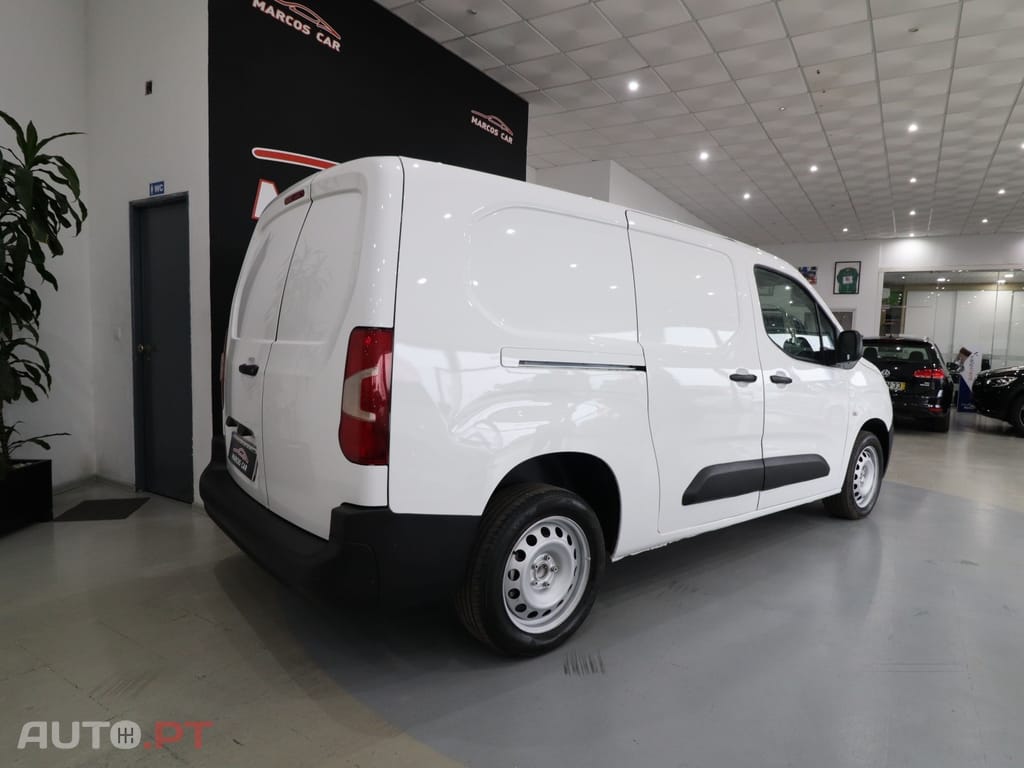 Peugeot Partner 1.5 BlueHDi Asphalt Longa