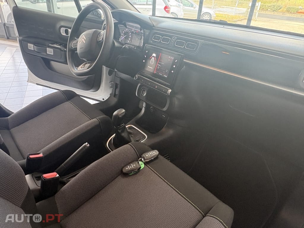 Citroen C3 1.2 PureTech Shine